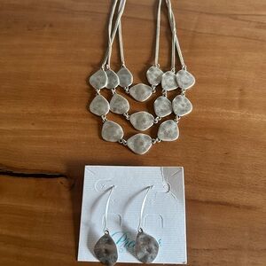 Brand New Necklace & Earrings Set (stainless steel)